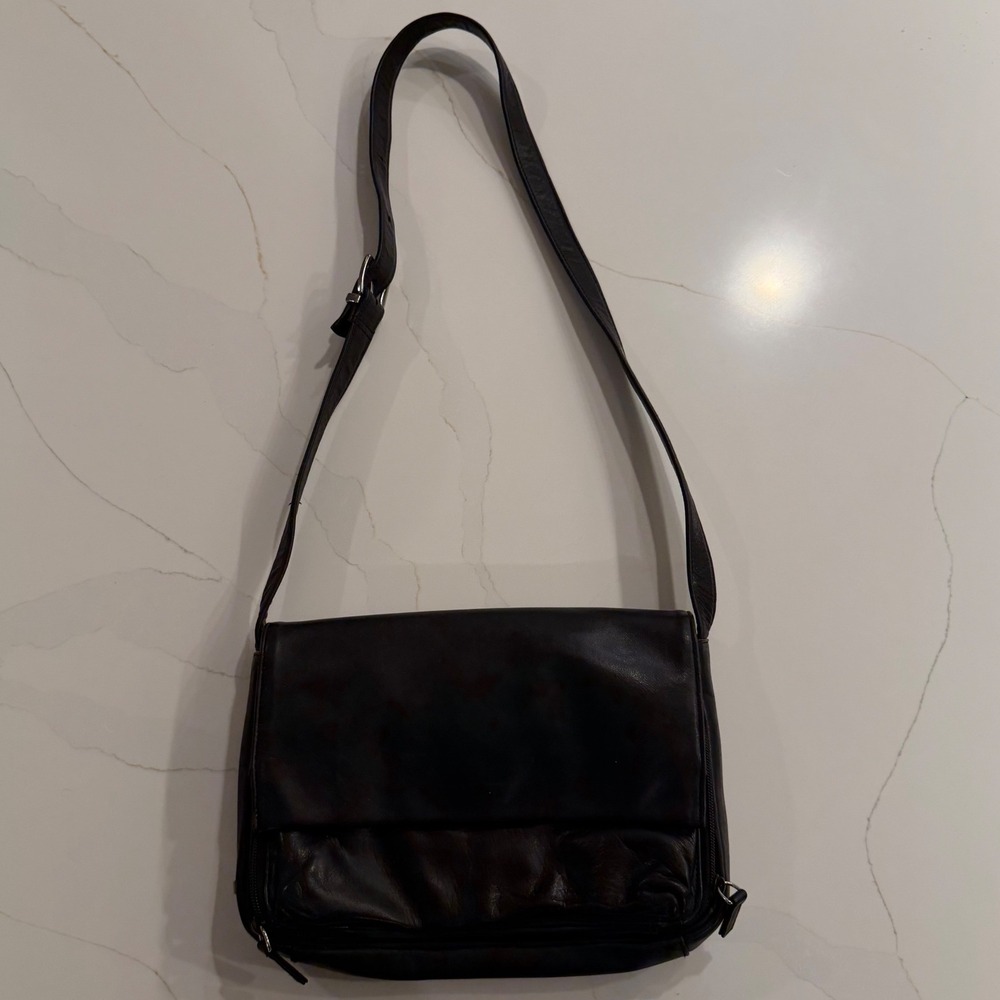 Perlina New York Black Leather Crossbody‎ Bag Flap Wallet Organizer Messenger